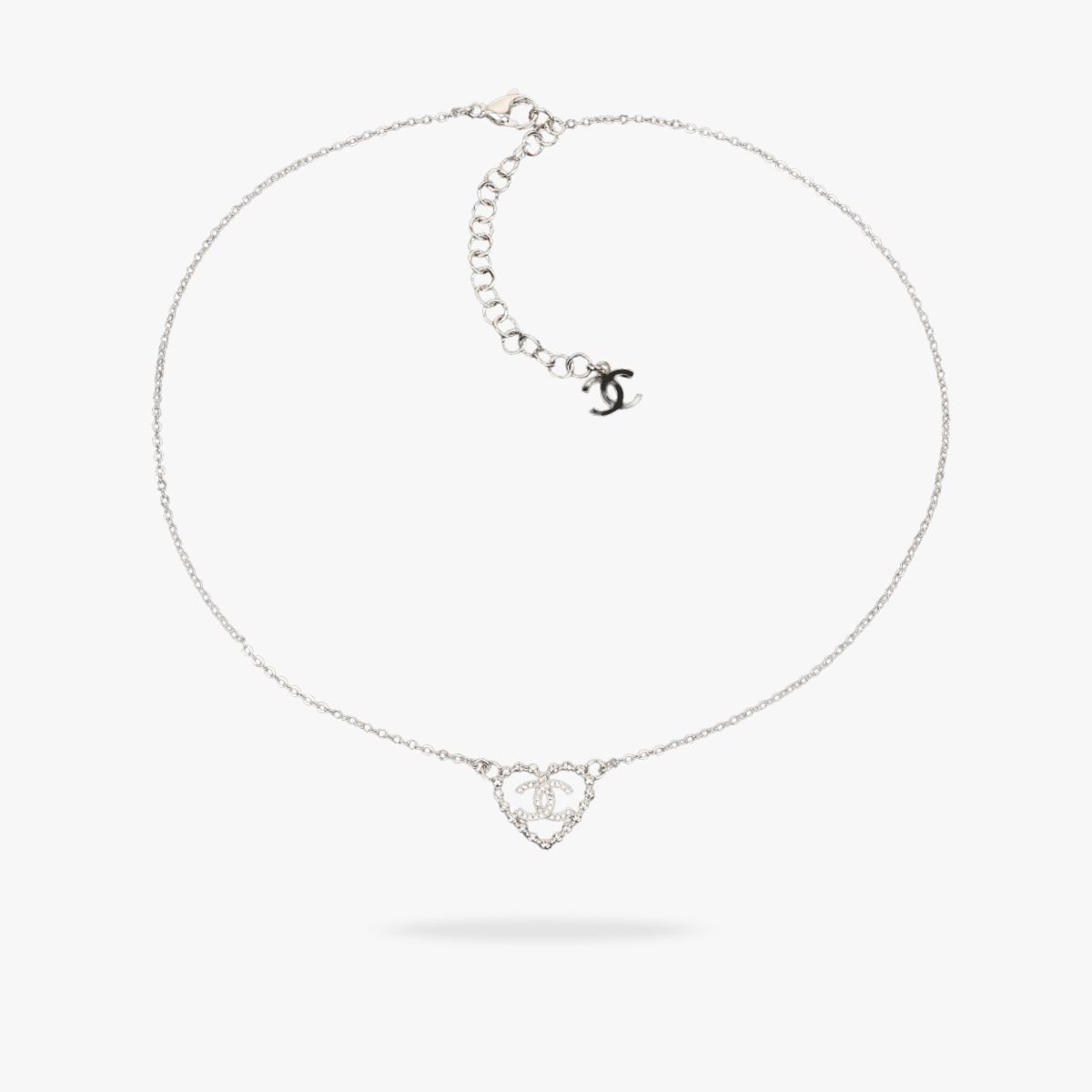 CEL-N-CN-014.jpg CHANEL 25P CC Heart Necklace - Image 1